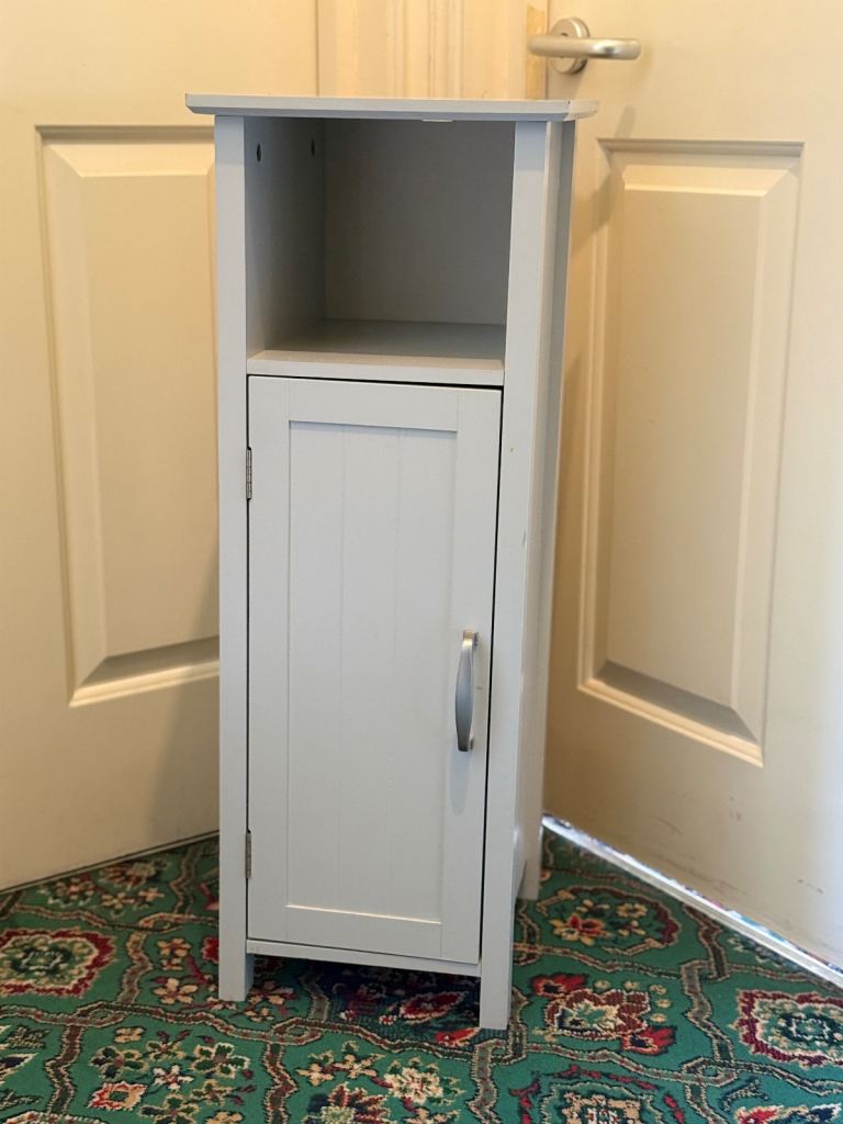 Grey Bathroom Storage Cabinet with Door and Shelf