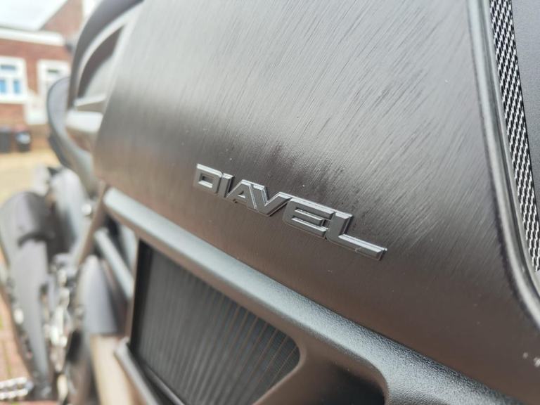 DUCATI DIAVEL 2018 - FULL HISTORY - ENGINE PROTECTION - LOW MILES 