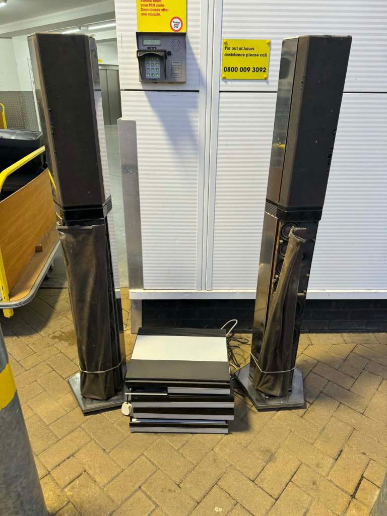 Bang & Olufsen Beosystem 5000 music system Woth speaker 