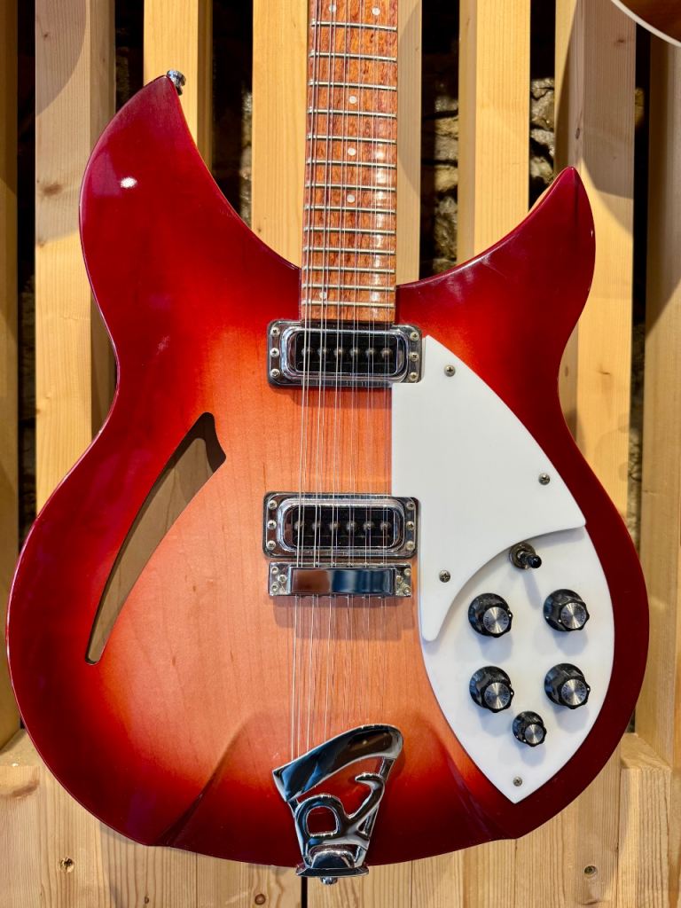 1997 Rickenbacker 330/12 USA