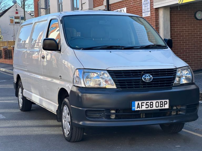 2008 Toyota Hiace 2.5 Diesel 120BHP Long Wheel Base 