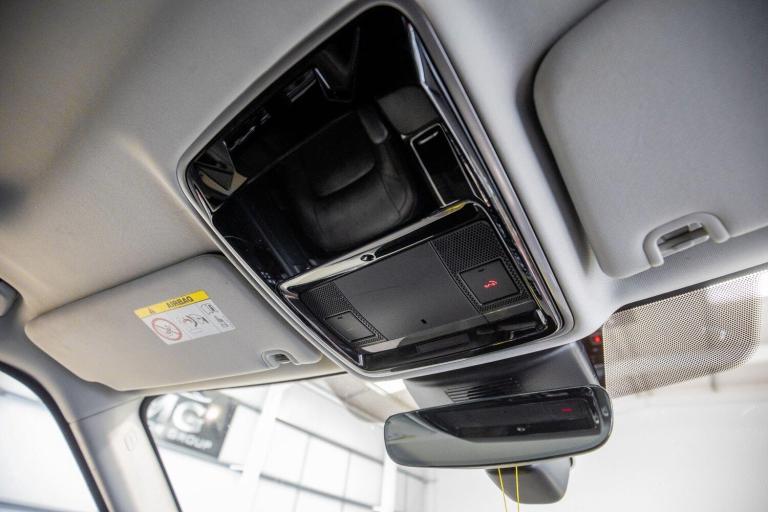 2019 Land Rover Range Rover 4.4 SDV8 Vogue 4dr Auto ESTATE DIESEL Automatic