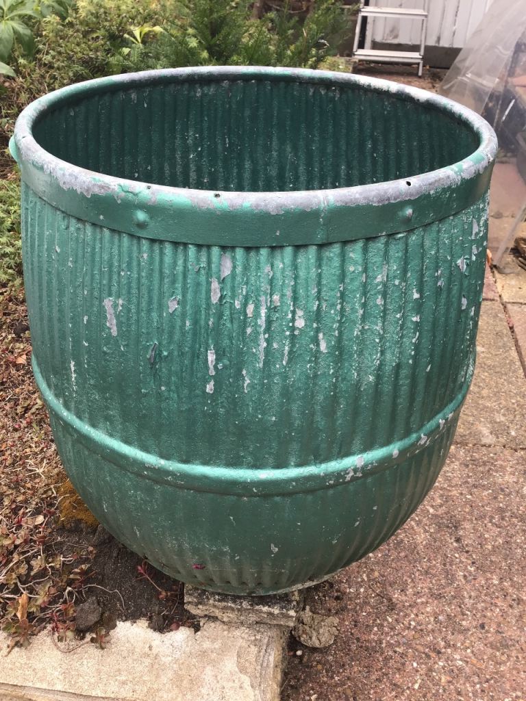 Large vintage green metal dolly tub / garden planter container