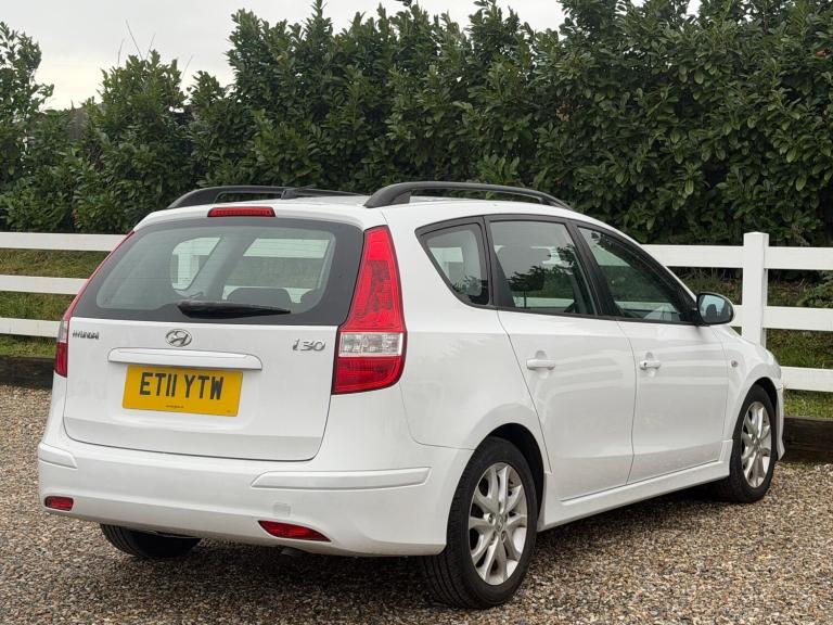 2011 Hyundai i30 1.6 Comfort 5dr Auto ESTATE PETROL Automatic