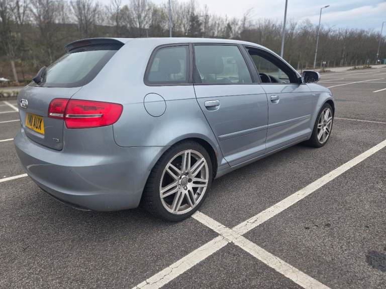 Audi, A3, Hatchback, 2011, Manual, 1598 (cc), 5 doors