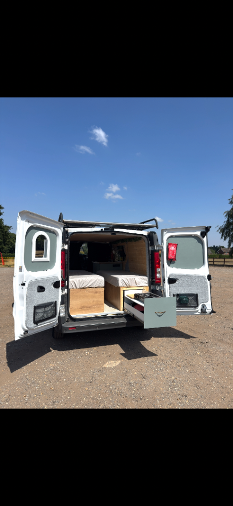 Renault, TRAFIC, Panel Van, 2013, Manual, 1996 (cc)