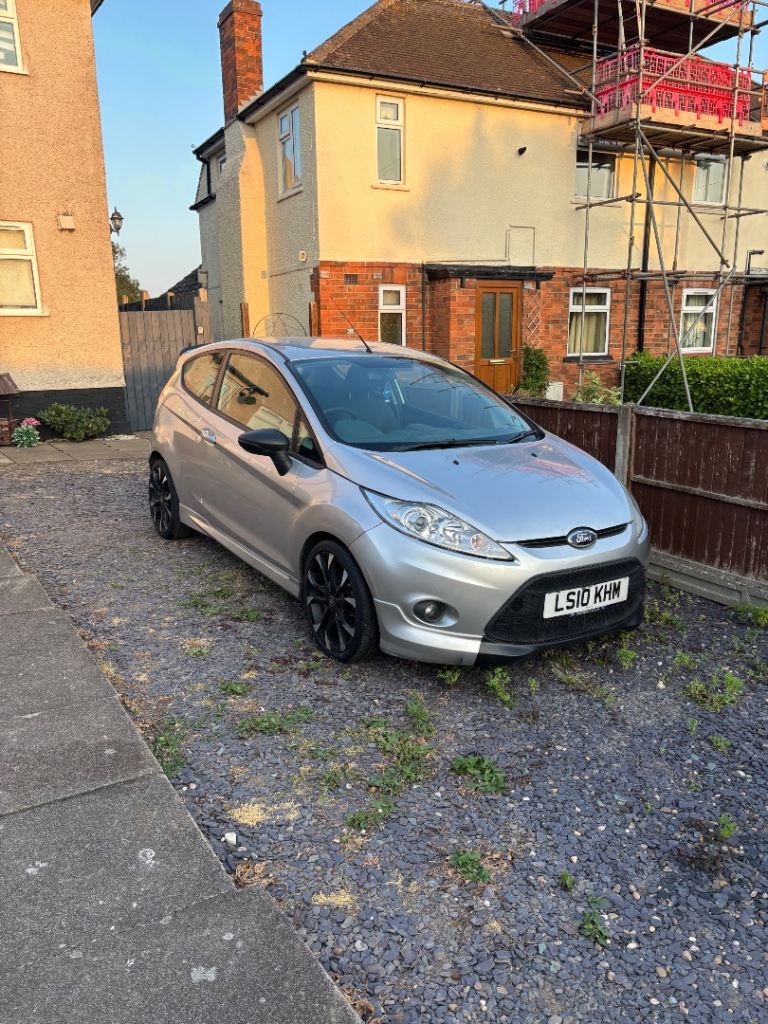 2010 Ford fiesta zetec s, hatchback, manual, 1596cc, 3 doors 