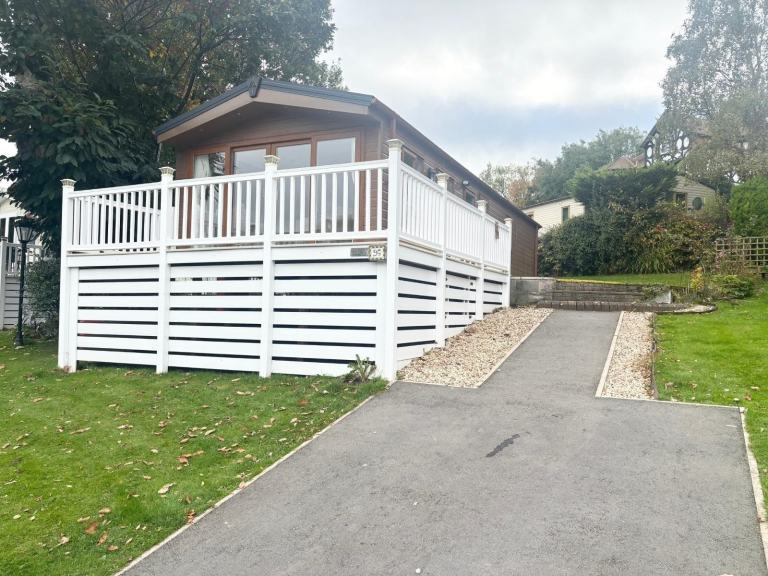 LUXURY CARAVAN FOR SALE WOODLANDS HALL RUTHIN NORTH WALES