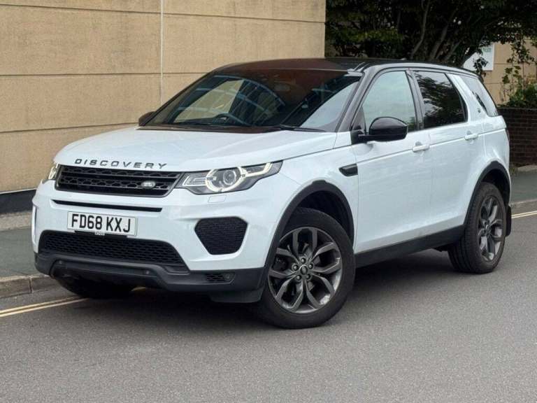 2018 Land Rover Discovery Sport 2.0 TD4 Landmark SUV 5dr Diesel Auto 4WD Euro 6 (s/s) (180 ps) Di...