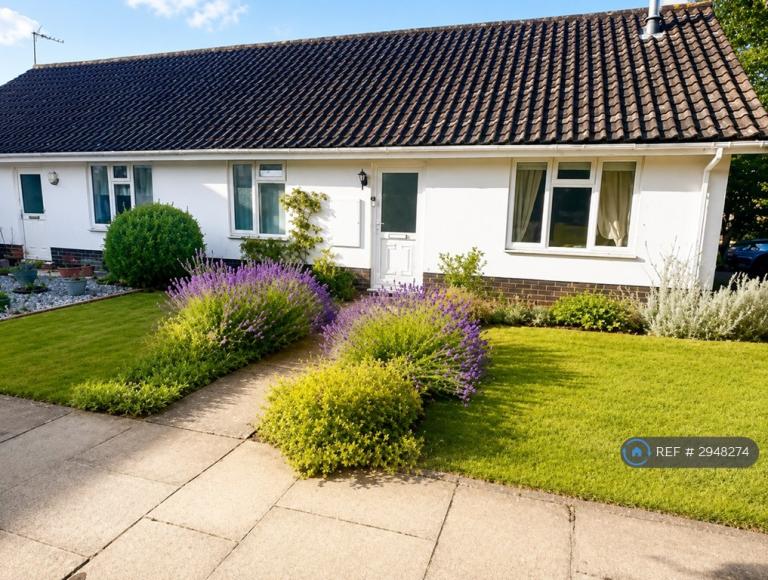 2 bedroom house in Godfreys Close, Horringer, Bury St. Edmunds, IP29 (2 bed) (#2948274)