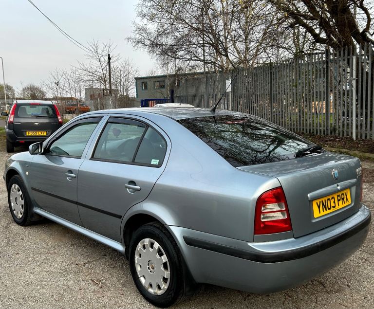 2003 Skoda Octavia TDI PD Manual 