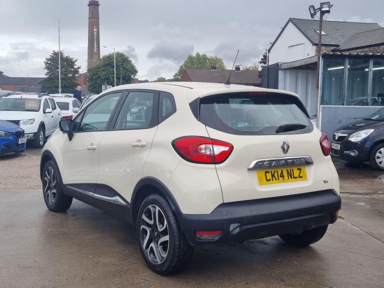 2014 Renault Captur 0.9 TCe ENERGY Dynamique MediaNav Euro 5 (s/s) 5dr HATCHBACK Petrol Manual