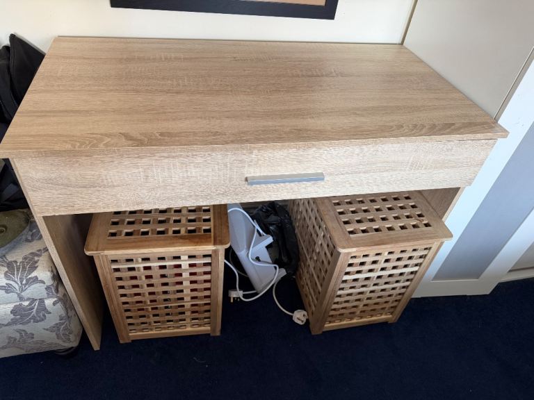 Light Wood Effect Desk with Drawer – Good Condition