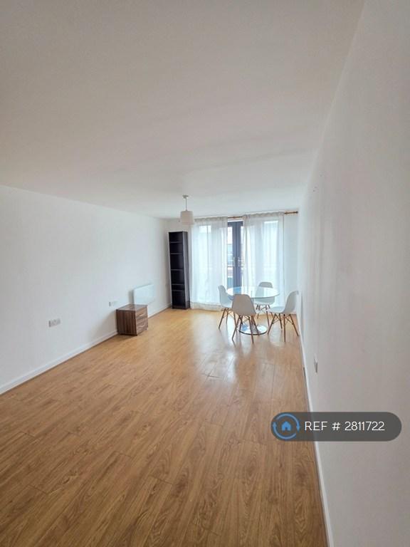 1 bedroom flat in Chimes House, Beckenham, BR3 (1 bed) (#2811722)