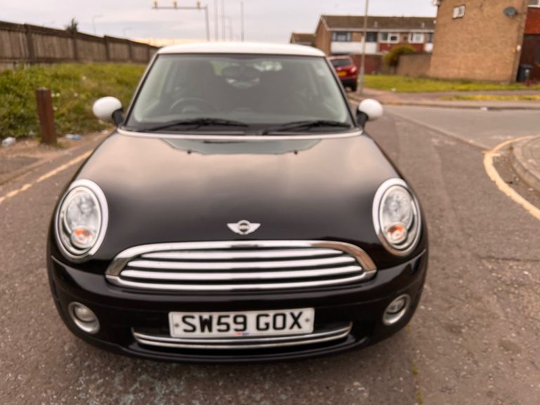 AUTOMATIC MINI COOPER 