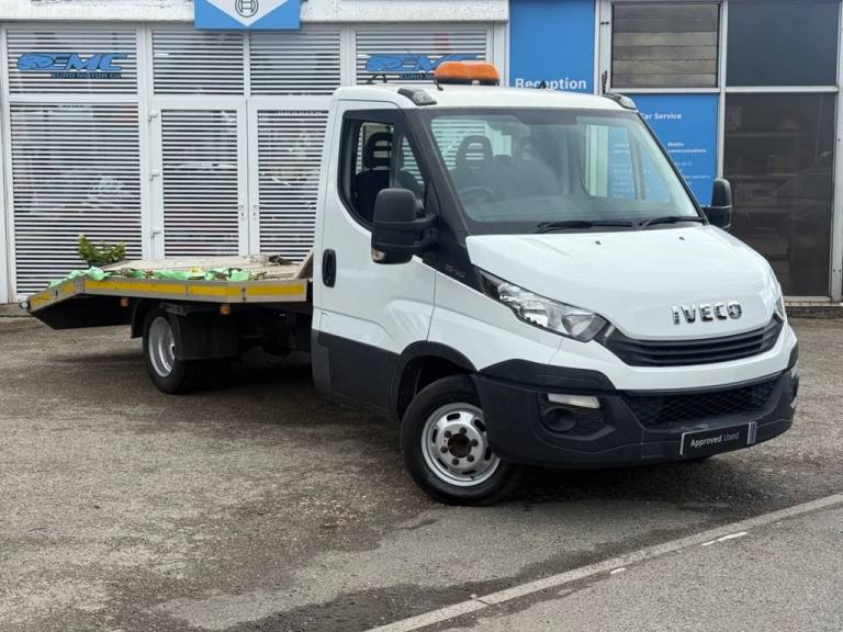 2017 Iveco Daily 2.3 TD 14V 35C 3450 Chassis Cab 2dr Diesel Manual RWD L2 (200 g/km, 136 bhp Chas...