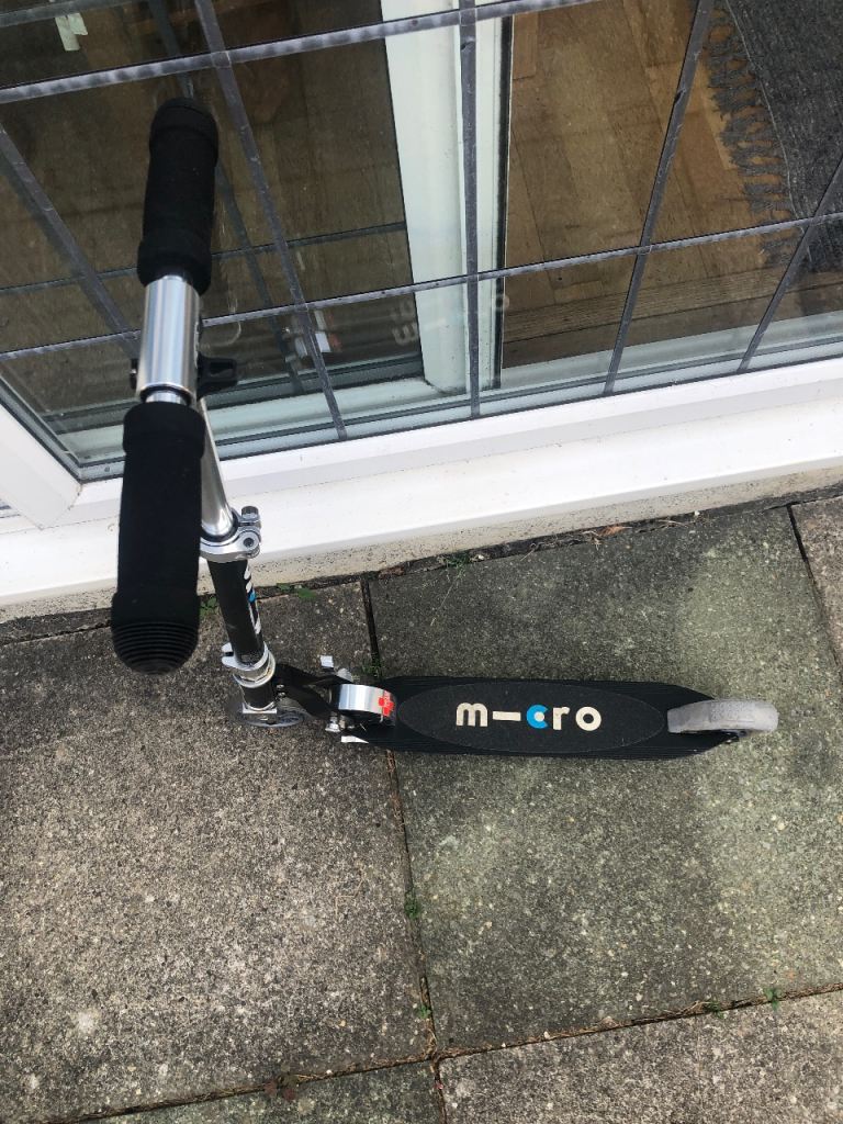 Micro Scooter – Black, Excellent Condition