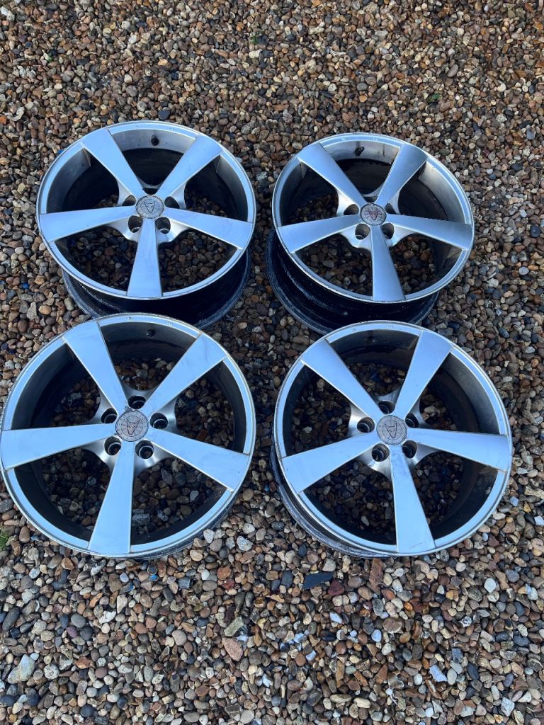 Wolf Race Asia Tec rims