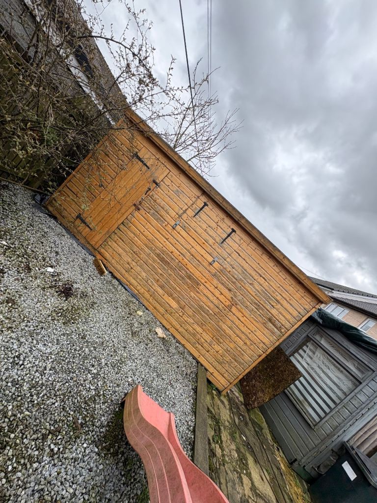 Shed / cabin / hut 