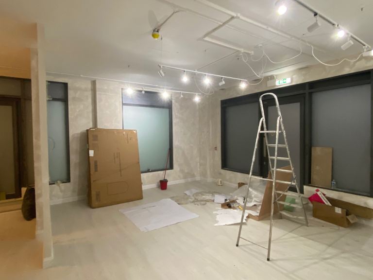TES London’s Top Quality Qualified electrician 24/7
