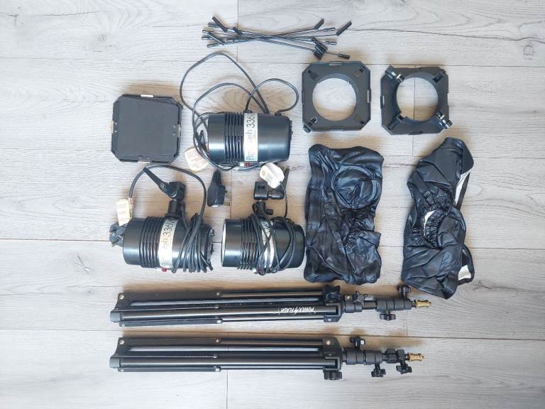 Mini/Amateur Studio Photography Lighting Kit