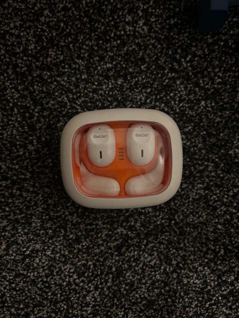 Gadget headphone 