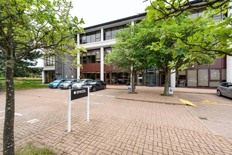 Reading - RG7 4SA \ All-Inclusive Office Space for 2 Workstations