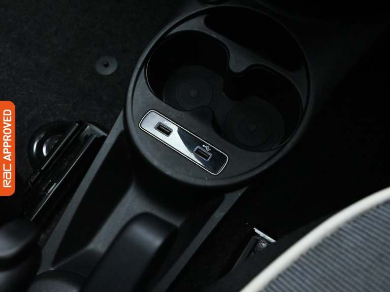 2021 Fiat 500 1.0 MHEV Lounge Hatchback 3dr Petrol Manual Euro 6 (s/s) (70 bhp) Hatchback PETROL ...