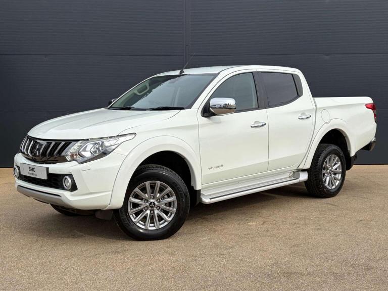 MITSUBISHI L200 2.4 DI-D DC Warrior 4WD Euro 6 4dr 2017