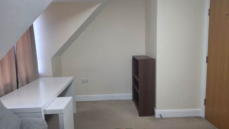 Double room for single occupant.