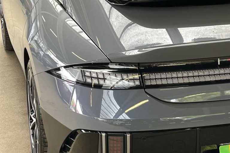 2024 Hyundai IONIQ 6 77.4kWh Premium Saloon 4dr Electric Auto (228 ps) Saloon Electric Automatic