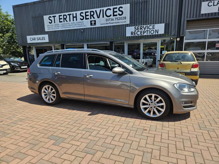 VOLKSWAGEN GOLF 2.0 TDI BlueMotion Tech GT ESTATE 2014