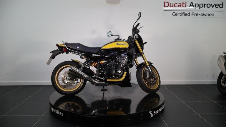 KAWASAKI Z900 RS SE - 2023 - 4800 MILES