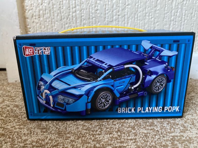 Brand New Bugatti Veyron Style Tech Building Blocks Set (QM00169)
