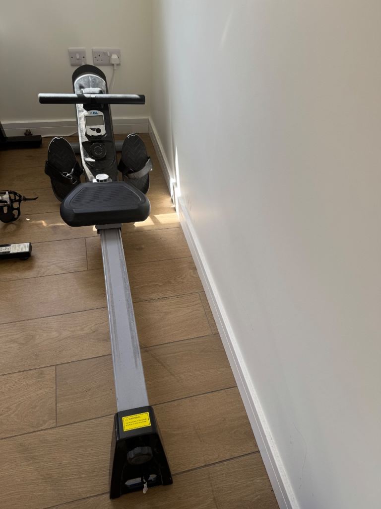 Complete Home Gym Set – Rower, Bench & Weights