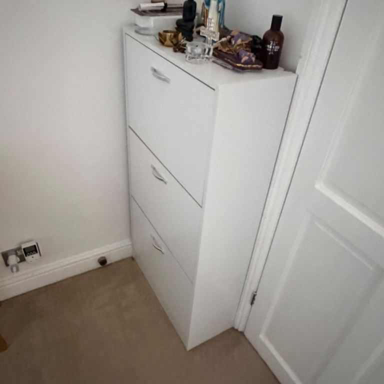 White Shoe Cabinet with 3 Drawers – Good Condition