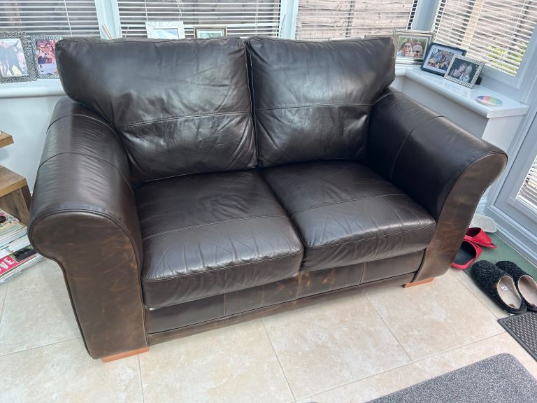 Brown leather sofa 