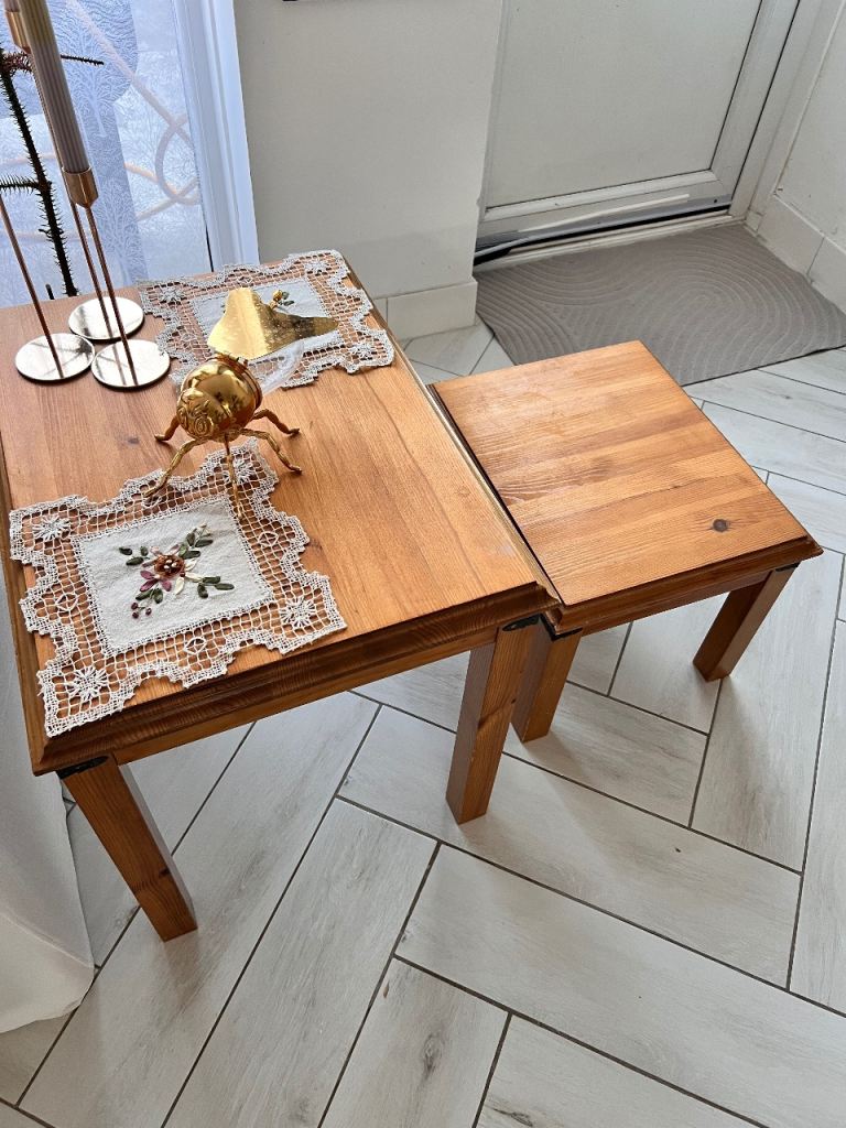 Wooden Nest of Tables – Good Condition, Natural Wood Finish