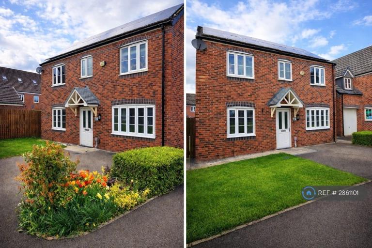 4 bedroom house in Scholars Rise, Middlesbrough, TS4 (4 bed) (#2861101)