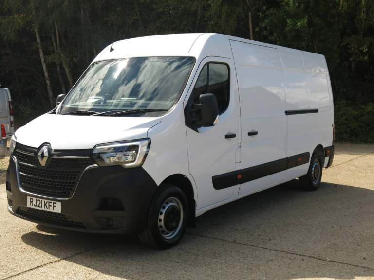 2021 Renault Master LM35 ENERGY dCi 150 Business Medium Roof Van PANEL VAN DIESEL Manual