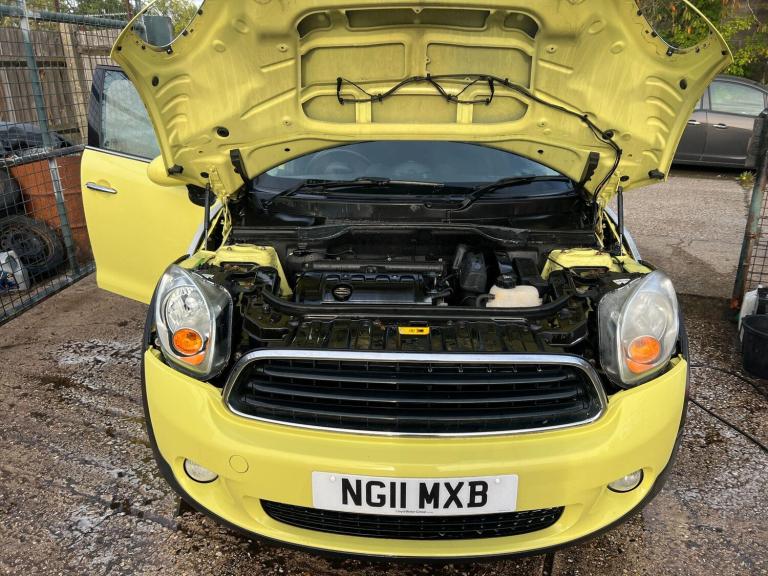 2011 MINI Countryman 1.6 One 5dr HATCHBACK PETROL Manual