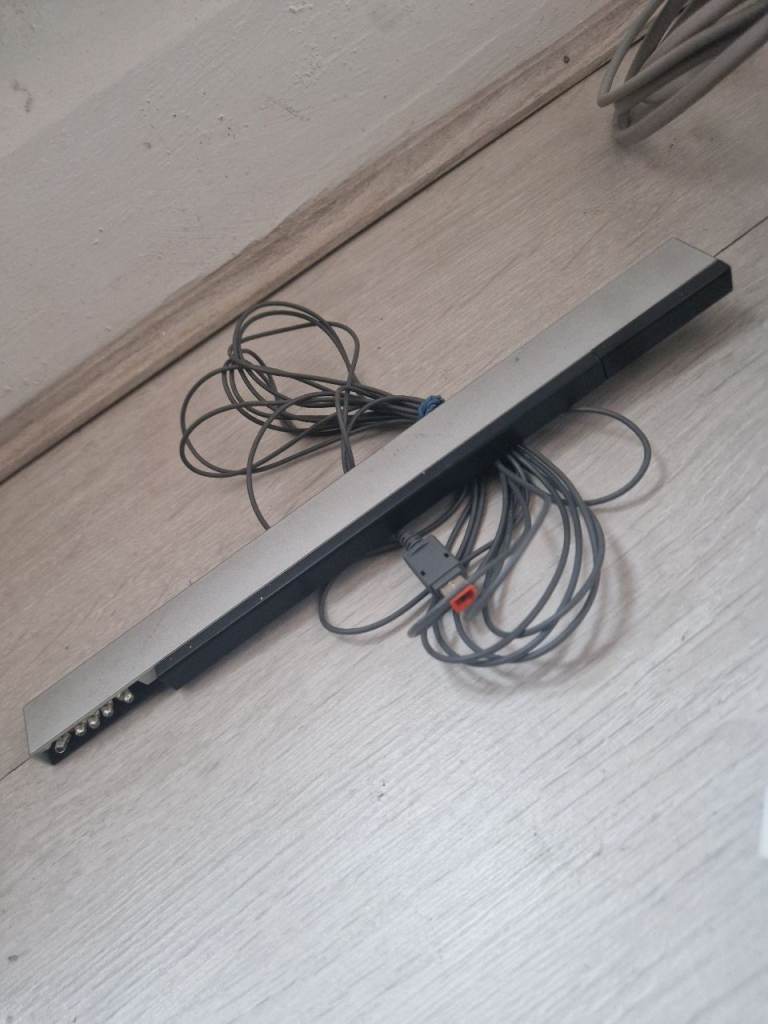 Nintendo Wii Console - White, Good Condition