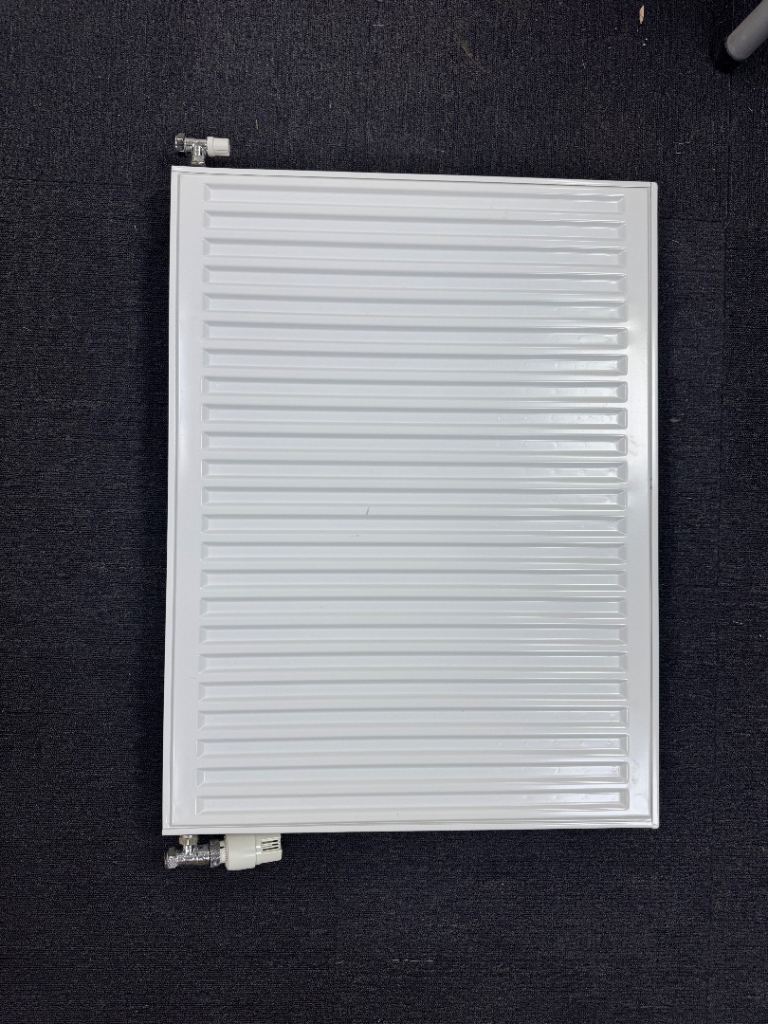 image for Radiator 800mm x 600mm
