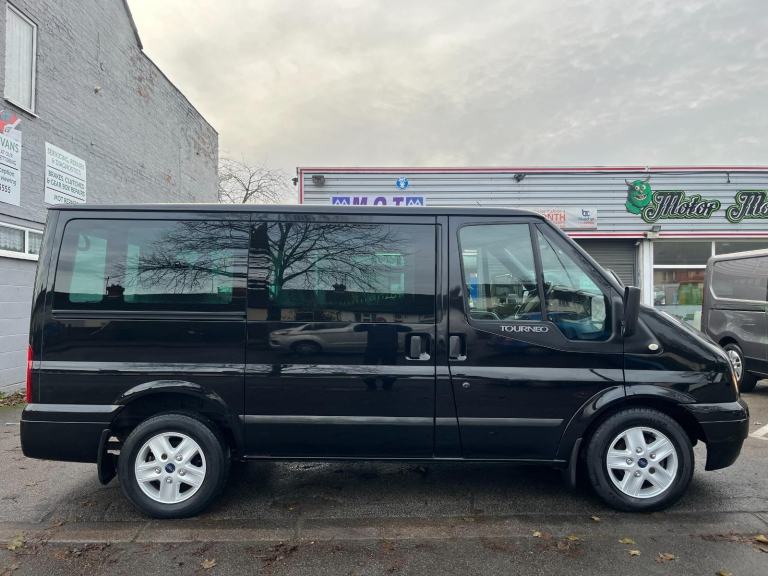 Ford Transit Tourneo 2.2 TDCi 280 Limited 9 Seat Minibus DIESEL MANUAL 2012/62