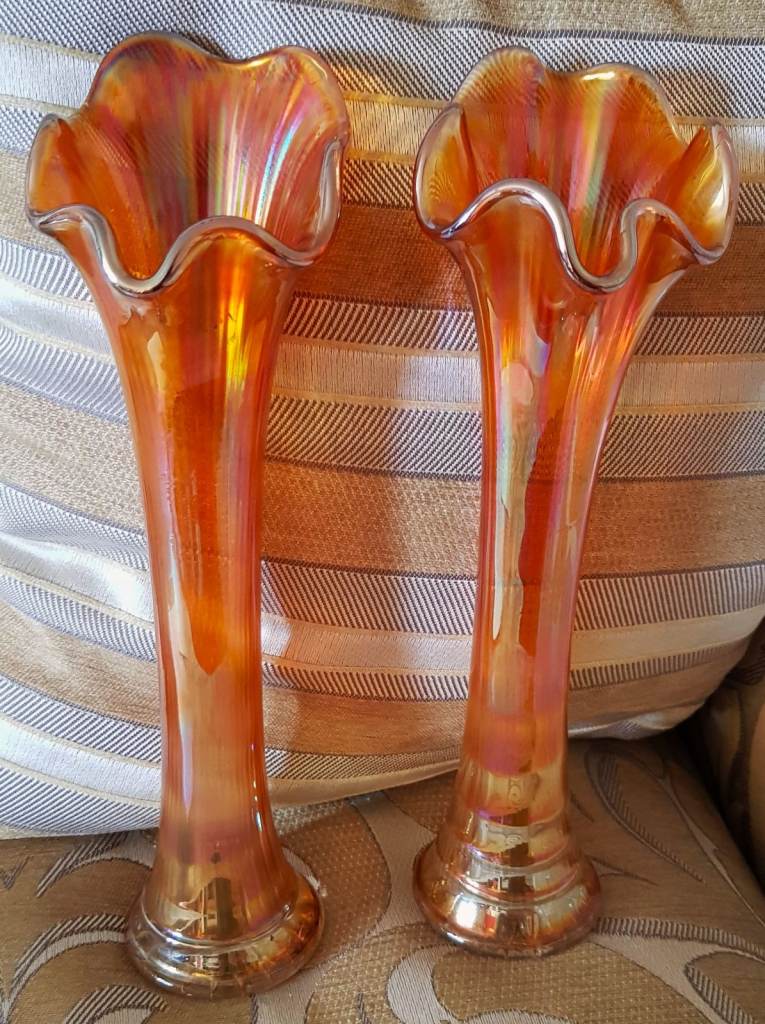 VERY PRETTY PAIR VINTAGE CARNIVAL GLASS IRIS TALL VASES