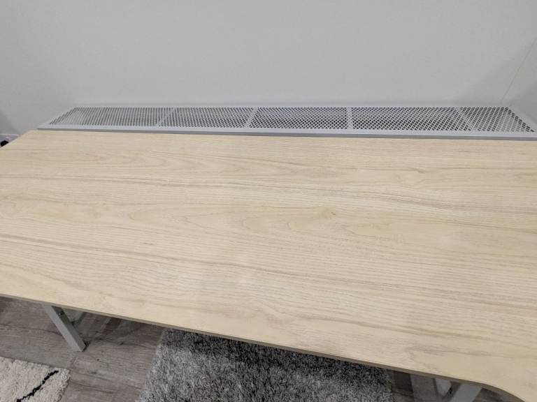 Ikea Utespelare Gaming Desk 160 x 80 ash effect/ grey - Almost as new