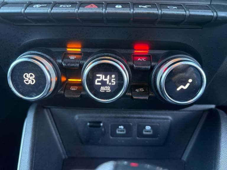 2022 Dacia Duster 1.3 TCe Prestige EDC Euro 6 (s/s) 5dr HATCHBACK Petrol Automatic