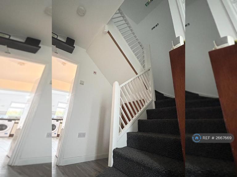 3 bedroom house in The Hides, Harlow, Essex, CM20 (3 bed) (#2667669)