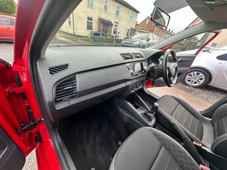 2019 69 SKODA FABIA 1.0 TSI SE HATCHBACK 5DR PETROL MANUAL EURO 6 (S/S) (95 PS)