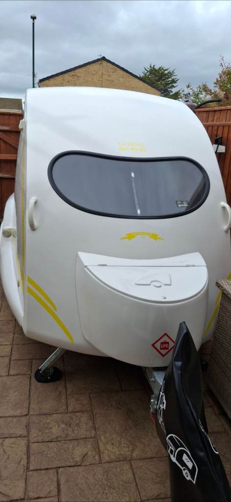 Going Go Pod 2023 Platinum caravan micro